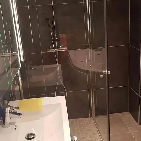 Modern Basement With Huge Terrace, Great View From It And Free Parking * Ålesund